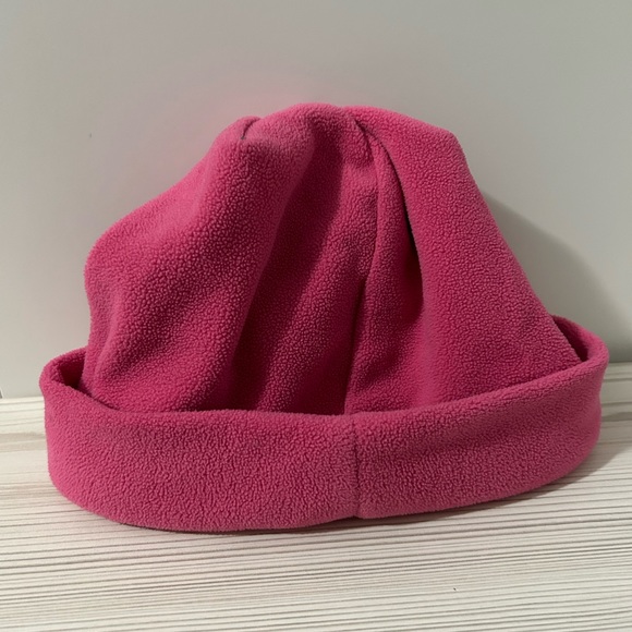 Hello Kitty Toque - Picture 3 of 4